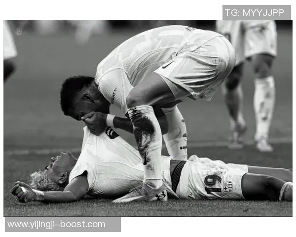 足总杯激战国米以3-0战胜巴萨红牌事件引发全场热议与争议